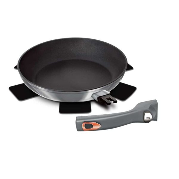 Berlinger Haus Moonlight serpenyő 24 cm – tapadásmentes titán bevonat, levehető nyél, indukciós talp